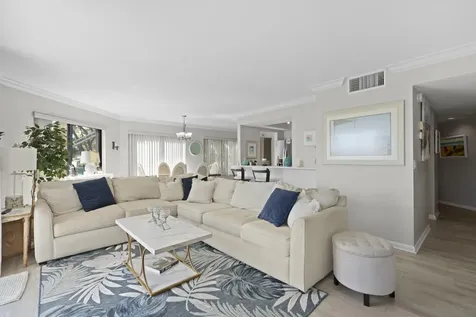233 NE Edgewater Drive Hutchinson Island FL 34996