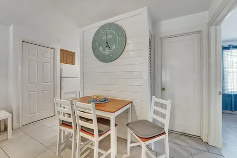 14 South Lane Boynton Beach FL 33435