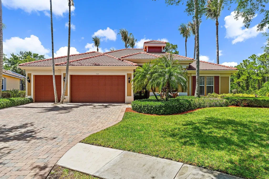 19189 Tamara Lane Jupiter FL 33458