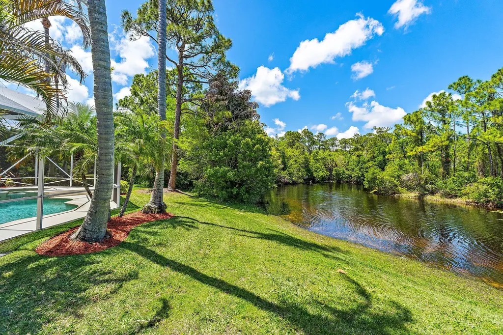 19189 Tamara Lane Jupiter FL 33458