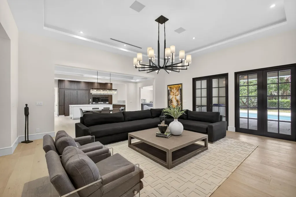 17 Carrick Road Palm Beach Gardens FL 33418