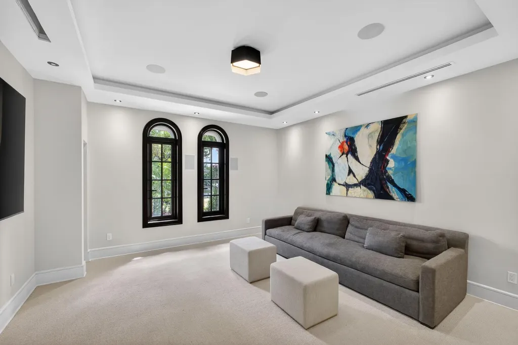 17 Carrick Road Palm Beach Gardens FL 33418