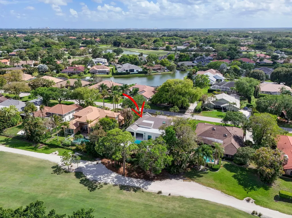 17 Carrick Road Palm Beach Gardens FL 33418