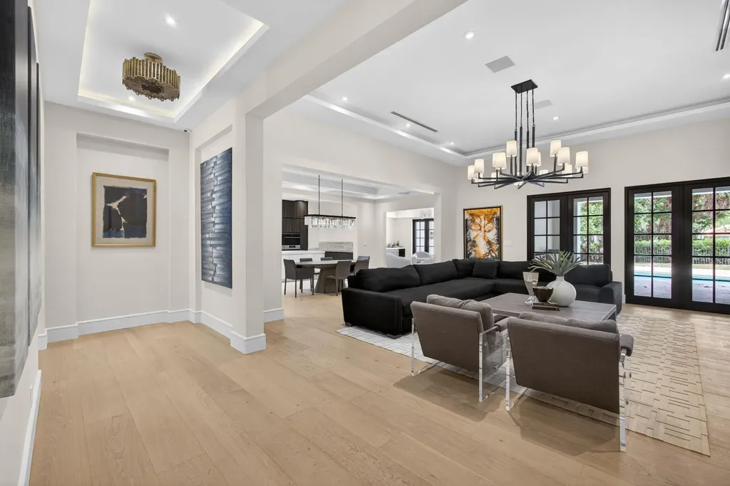 17 Carrick Road Palm Beach Gardens FL 33418