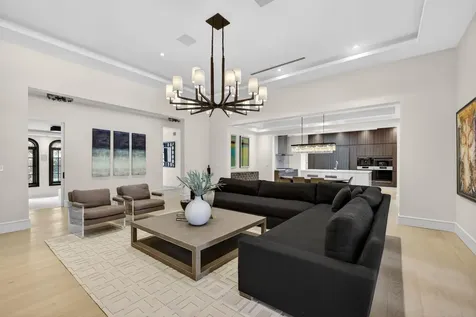 17 Carrick Road Palm Beach Gardens FL 33418