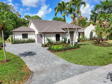 17 Carrick Road Palm Beach Gardens FL 33418