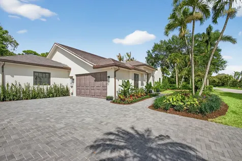 17 Carrick Road Palm Beach Gardens FL 33418