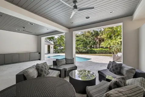 17 Carrick Road Palm Beach Gardens FL 33418