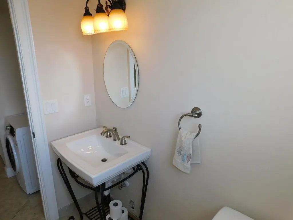 735 Hummingbird Way North Palm Beach FL 33408
