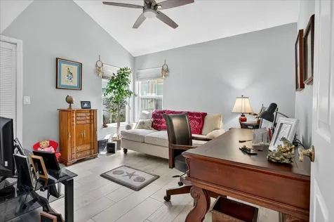 1827 Aynsley Way Vero Beach FL 32966
