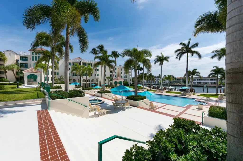 100 SE 5th Avenue Boca Raton FL 33432