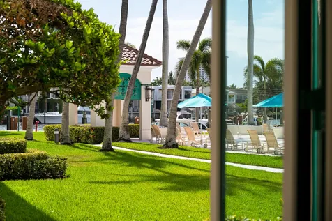 100 SE 5th Avenue Boca Raton FL 33432