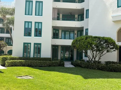 100 SE 5th Avenue Boca Raton FL 33432