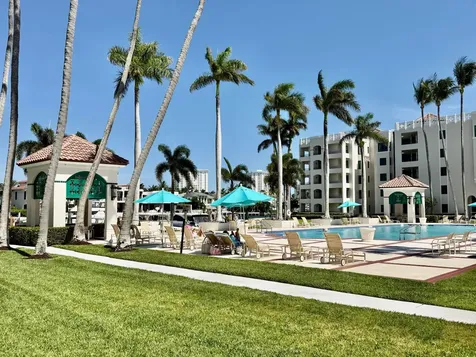 100 SE 5th Avenue Boca Raton FL 33432