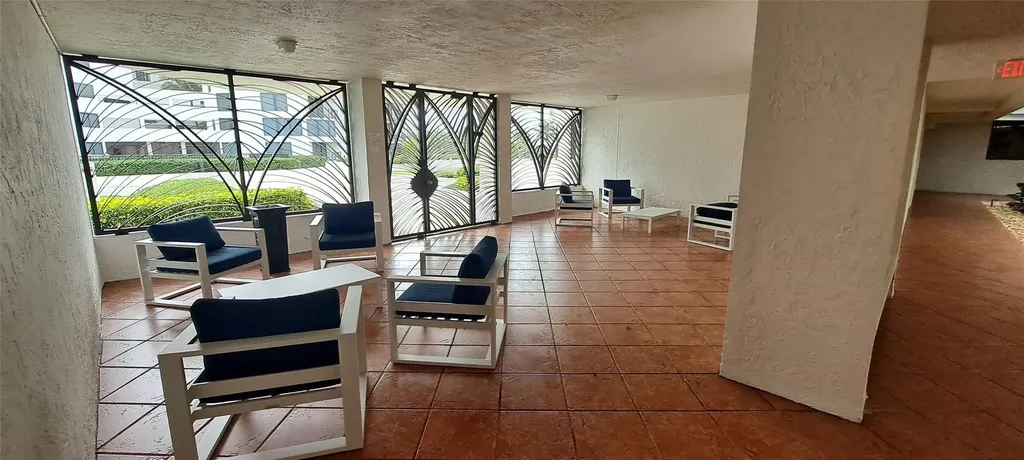 2565 S Ocean Boulevard Highland Beach FL 33487