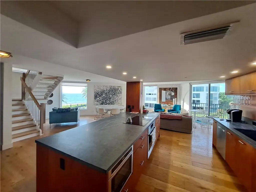 2565 S Ocean Boulevard Highland Beach FL 33487