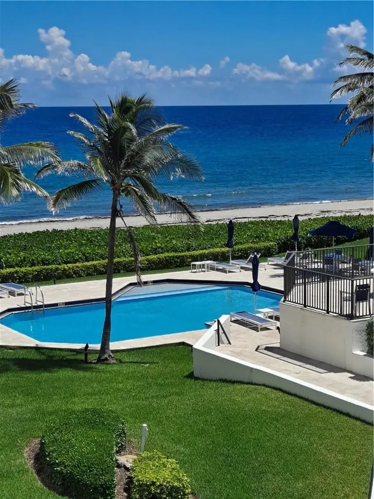 2565 S Ocean Boulevard Highland Beach FL 33487