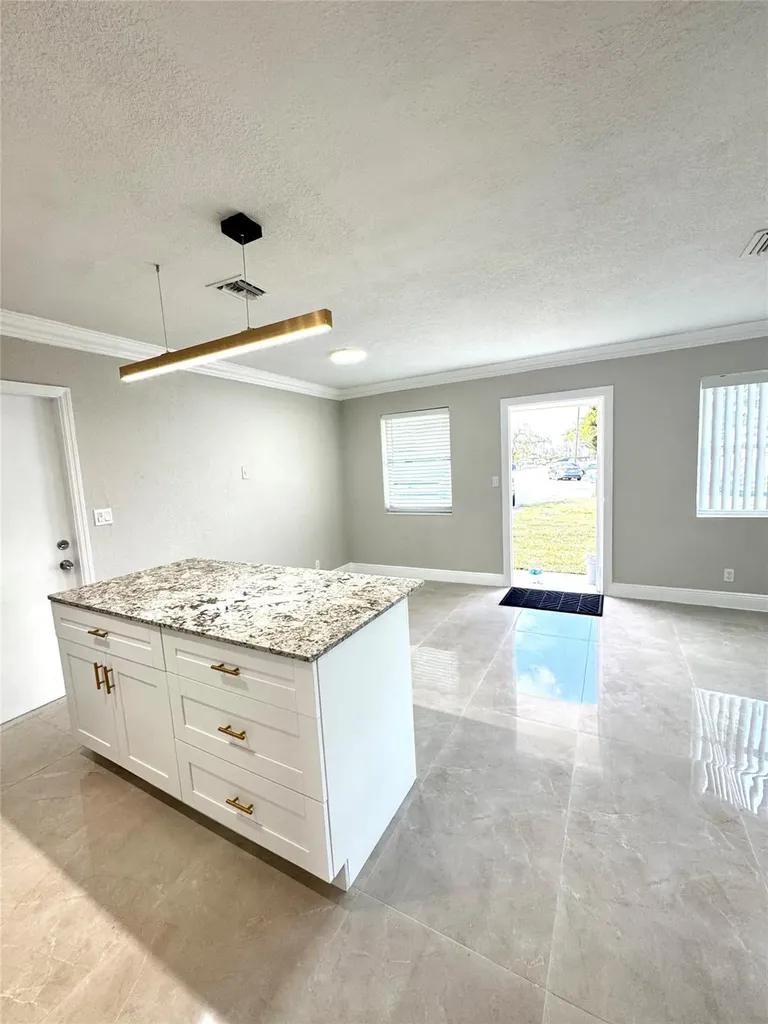 1020 NW 26th Avenue Fort Lauderdale FL 33311