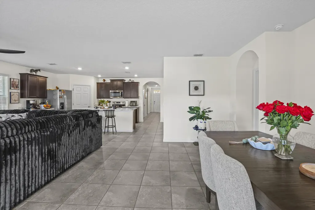 1017 SW Kant Avenue Port St Lucie FL 34953