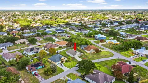 1017 SW Kant Avenue Port St Lucie FL 34953