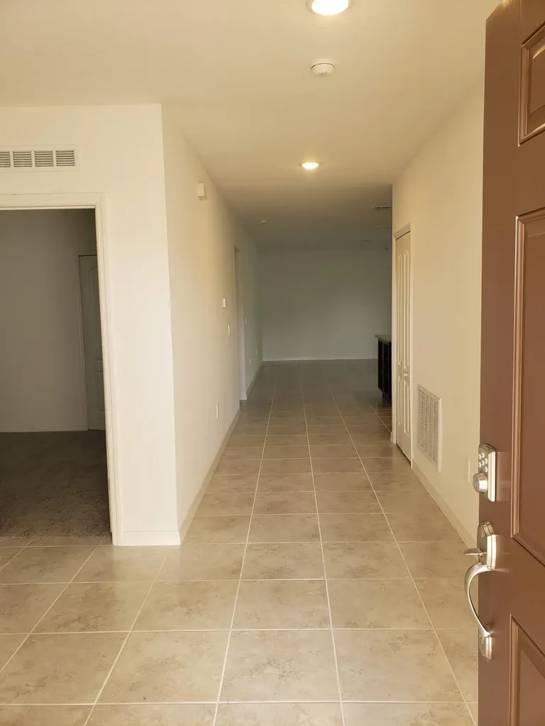 10621 SW Vasari Way Port St Lucie FL 34987