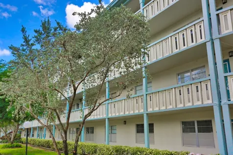3004 Portofino Isle Coconut Creek FL 33066