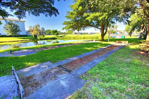 3004 Portofino Isle Coconut Creek FL 33066
