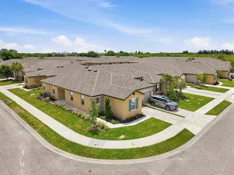 1802 Celebration Drive Fort Pierce FL 34947