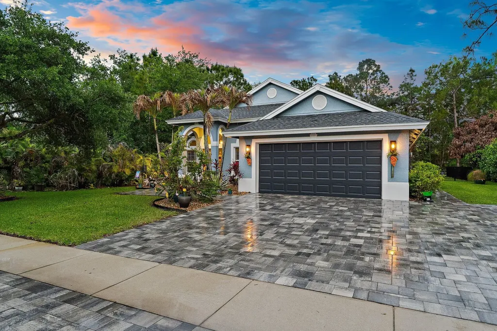 8577 SW Sea Captain Drive Stuart FL 34997
