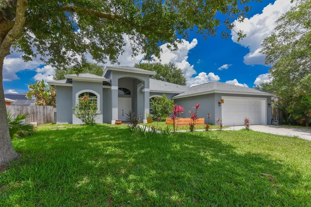 631 SW Sandbar Terrace Port St Lucie FL 34953
