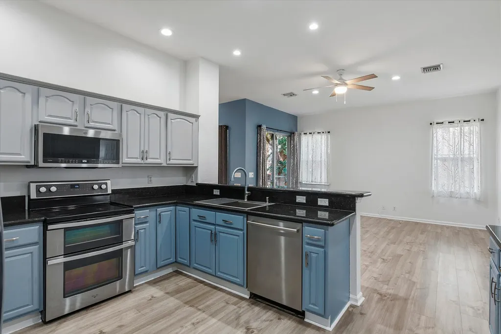 631 SW Sandbar Terrace Port St Lucie FL 34953