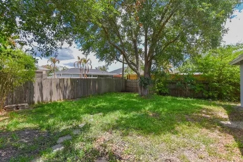 631 SW Sandbar Terrace Port St Lucie FL 34953