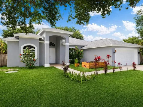 631 SW Sandbar Terrace Port St Lucie FL 34953