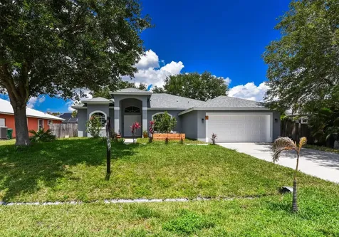 631 SW Sandbar Terrace Port St Lucie FL 34953