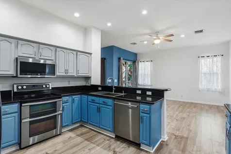 631 SW Sandbar Terrace Port St Lucie FL 34953