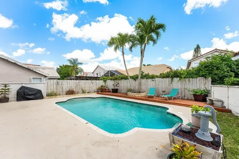 18250 Blue Lake Way Boca Raton FL 33498