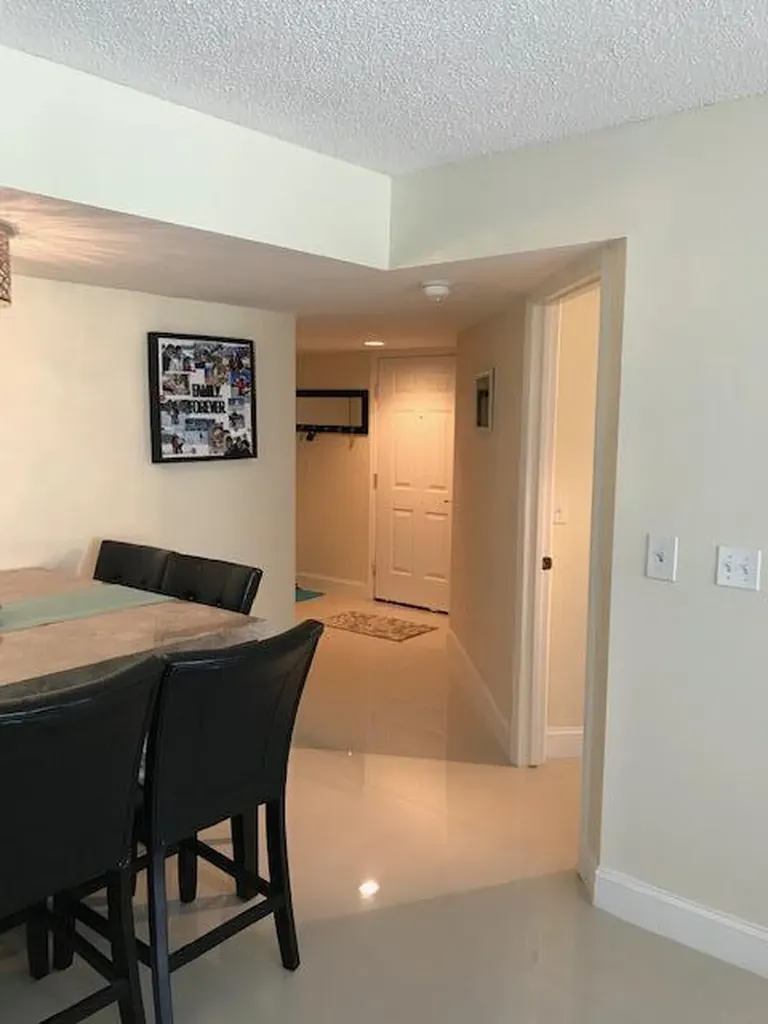 700 S Crestwood Court Court S Royal Palm Beach FL 33411