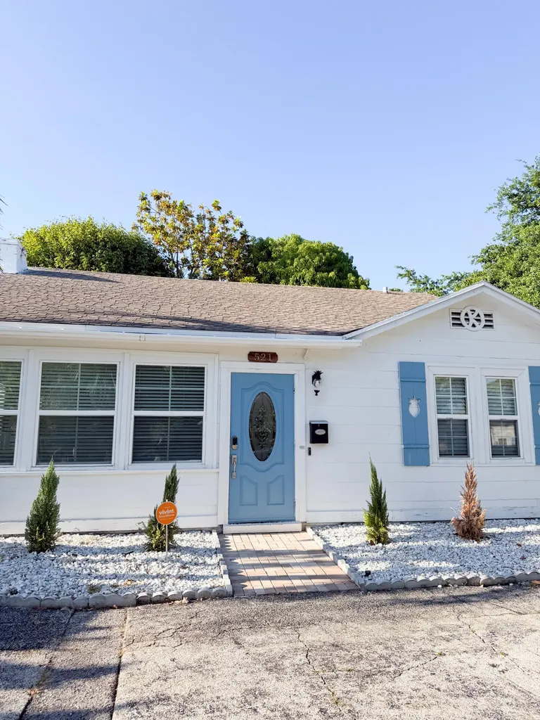 521 Hampton Road West Palm Beach FL 33405