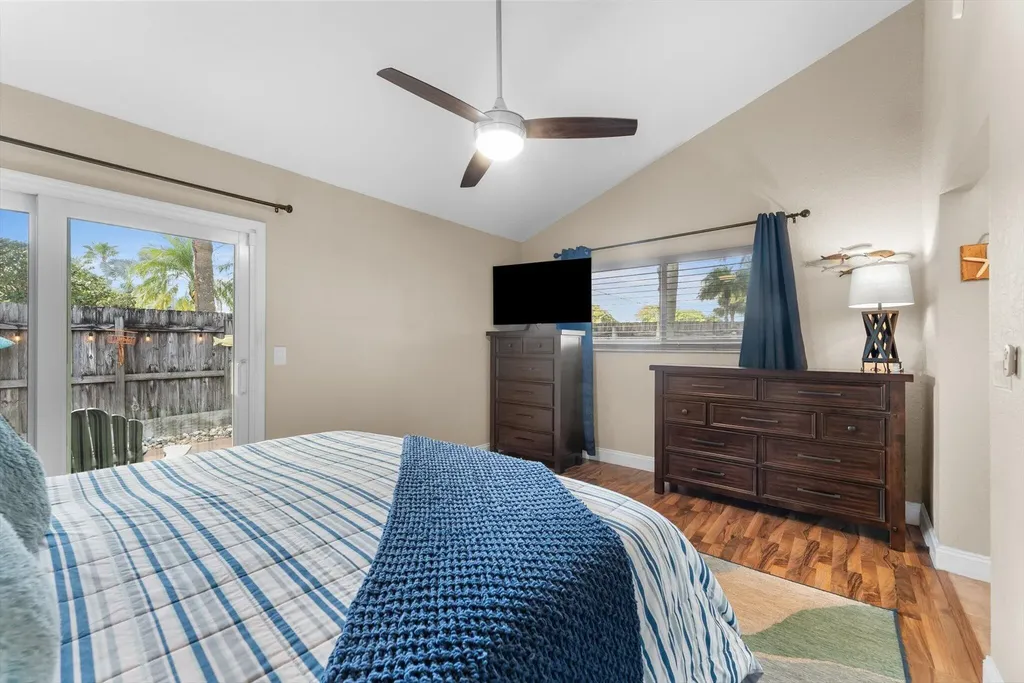 1 Hawthorne Lane Boynton Beach FL 33426