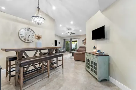 1 Hawthorne Lane Boynton Beach FL 33426