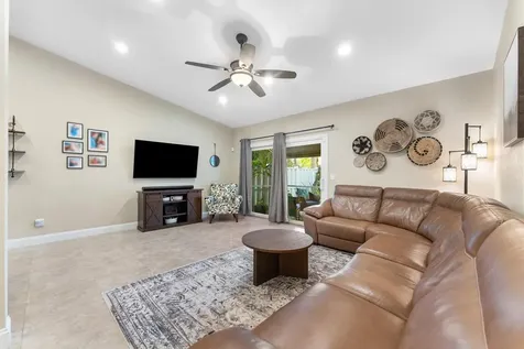 1 Hawthorne Lane Boynton Beach FL 33426