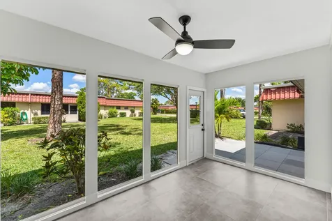 711 Laconia Circle Greenacres FL 33467