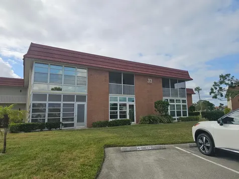 33 Pine Arbor Lane Vero Beach FL 32962