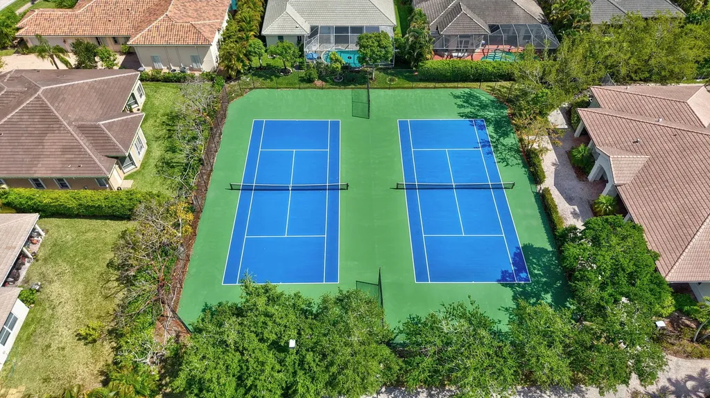 6939 Cobia Circle Boynton Beach FL 33437