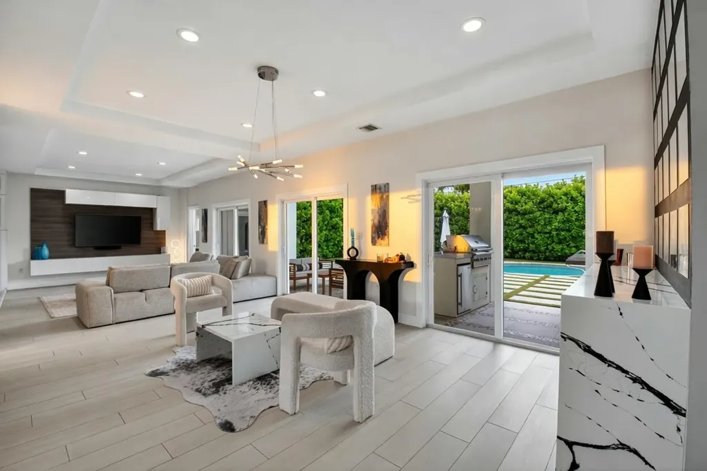 1044 NW 6th Drive Boca Raton FL 33486