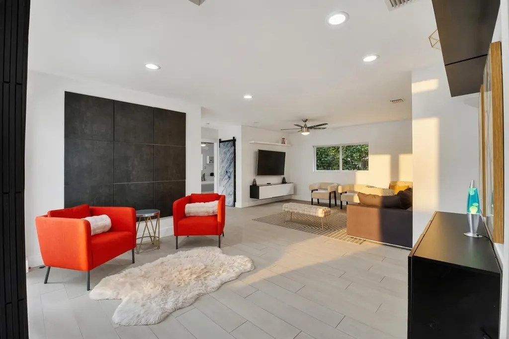 1044 NW 6th Drive Boca Raton FL 33486