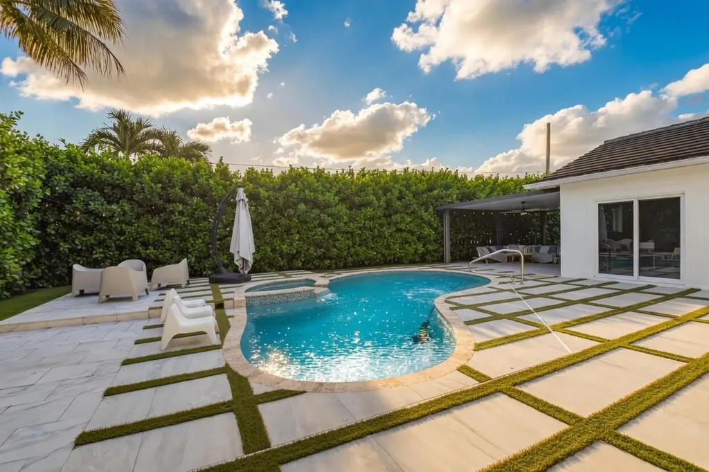 1044 NW 6th Drive Boca Raton FL 33486