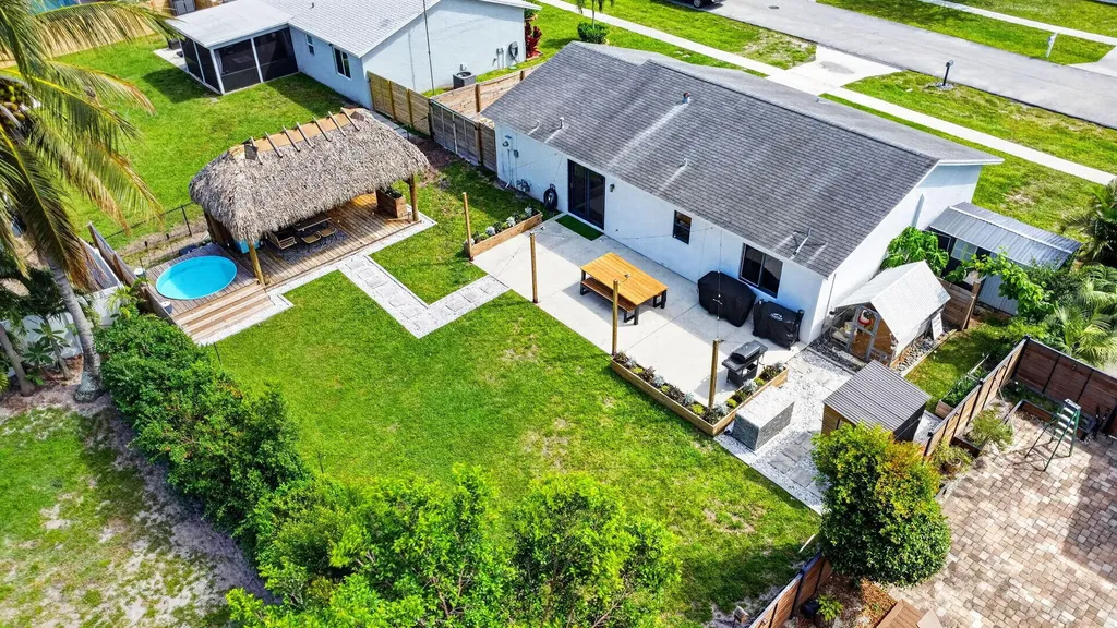 4911 Neros Drive Greenacres FL 33463
