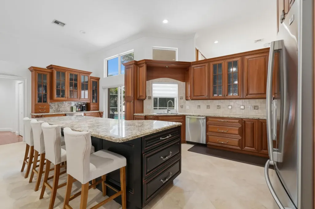 9851 NW 49th Place Coral Springs FL 33076