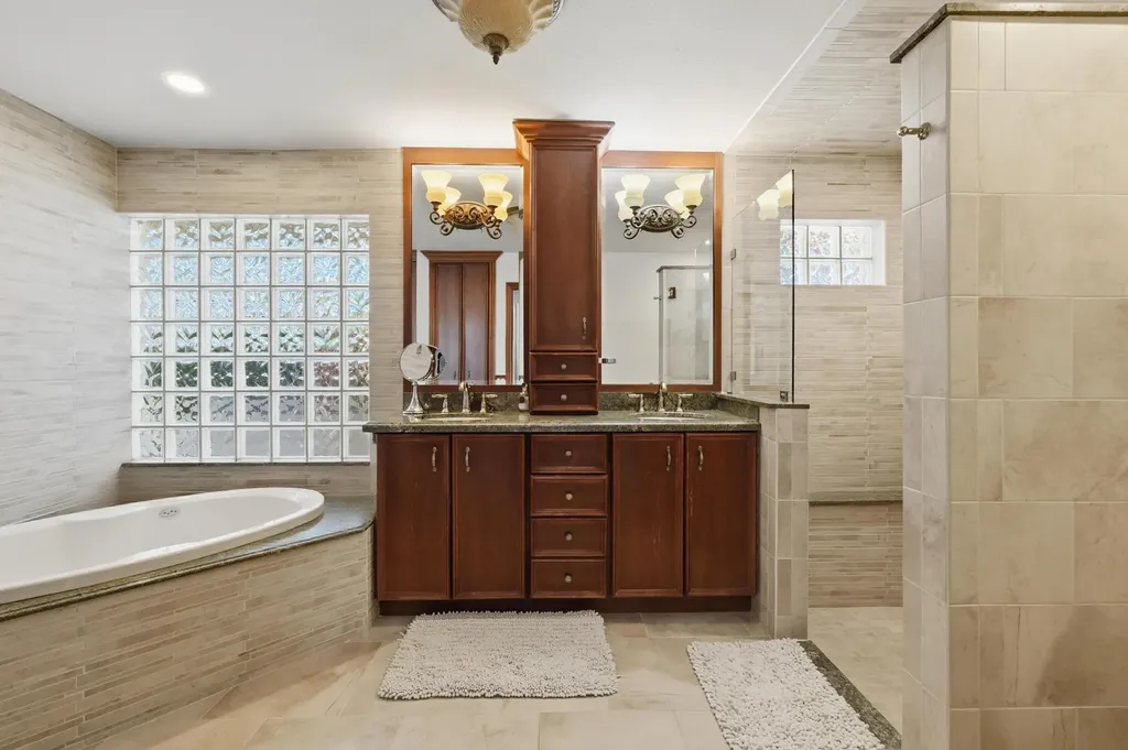 9851 NW 49th Place Coral Springs FL 33076